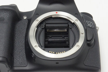 新品級 Canon キヤノン EOS 70D ボディ デジタル一眼レフカメラ 260702k