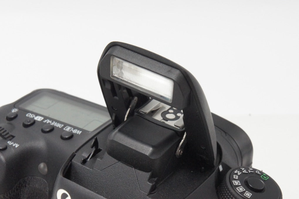 美品 Canon キヤノン EOS 7D Mark II ボディ デジタル一眼レフカメラ