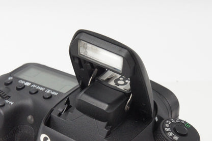 美品 Canon キヤノン EOS 7D Mark II ボディ デジタル一眼レフカメラ 260702j