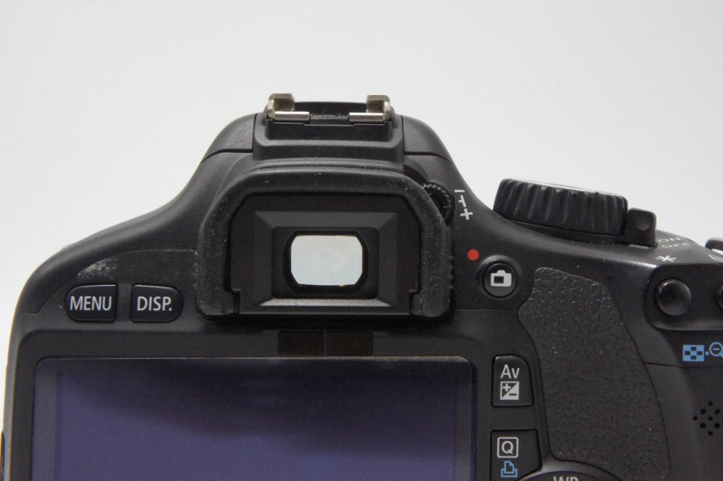 Canon キヤノン EOS Kiss X4 ボディ+ EF-S 18-55mm IS レンズキット デジタル一眼レフカメラ 260702m