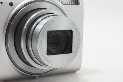 美品 Canon キヤノン IXY 640 コンパクトデジタルカメラ シルバー 元箱付 260702r