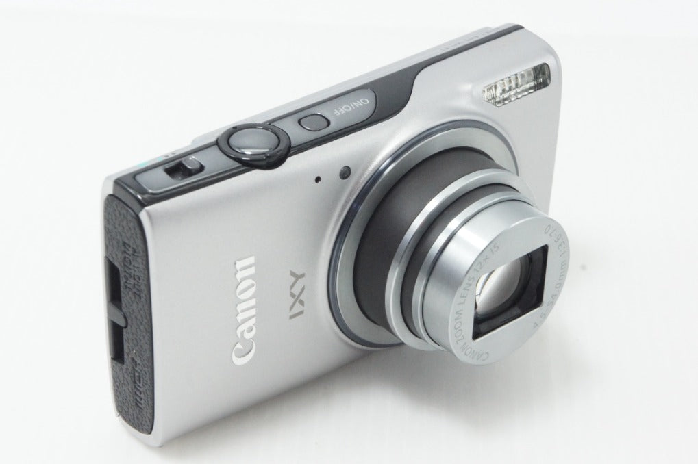 美品 Canon キヤノン IXY 640 コンパクトデジタルカメラ シルバー 元箱付 260702r