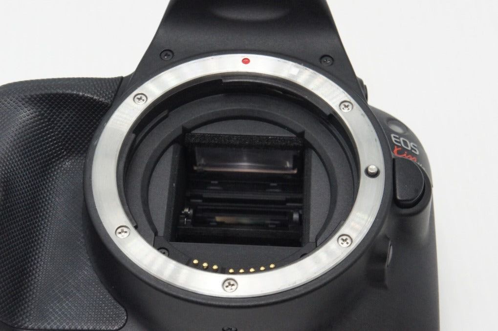 Canon キヤノン EOS Kiss X7 ボディ + EF-S 18-55mm IS STM レンズキット デジタル一眼レフカメラ 260702s