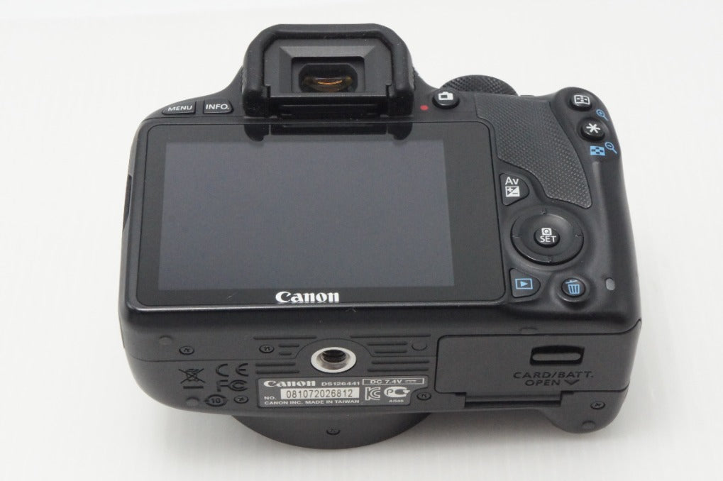 Canon キヤノン EOS Kiss X7 ボディ + EF-S 18-55mm IS STM レンズキット デジタル一眼レフカメラ 260702s