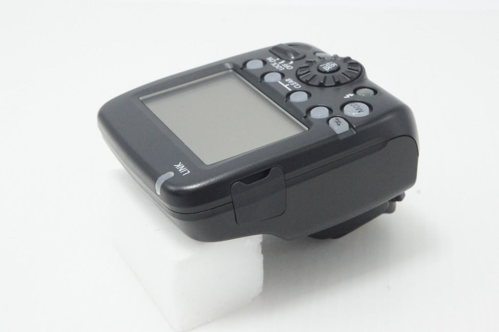 美品 Canon キヤノン SPEEDLITE TRANSMITTER ST-E3-RT スピードライトトランスミッター ケース付 260702u