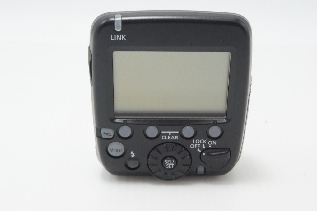 美品 Canon キヤノン SPEEDLITE TRANSMITTER ST-E3-RT スピードライトトランスミッター ケース付 260702u
