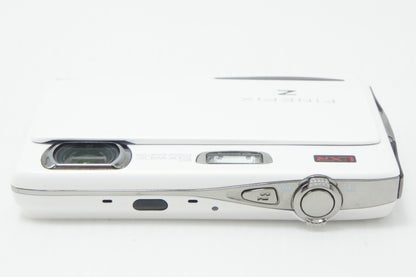 FUJIFILM フジフィルム FinePix Z950EXR コンパクトデジタルカメラ ホワイト 260703a