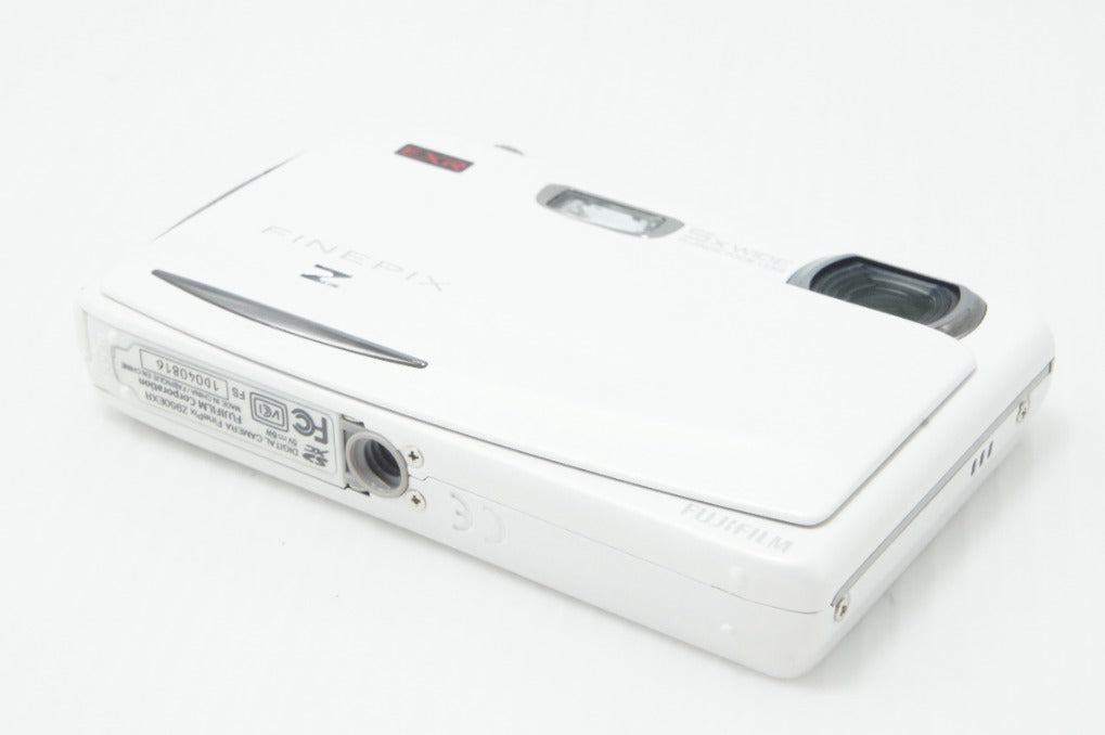 FUJIFILM フジフィルム FinePix Z950EXR コンパクトデジタルカメラ ホワイト 260703a
