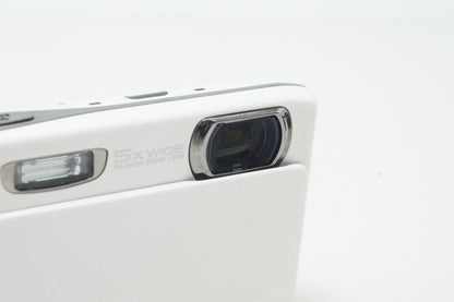 FUJIFILM フジフィルム FinePix Z950EXR コンパクトデジタルカメラ ホワイト 260703a