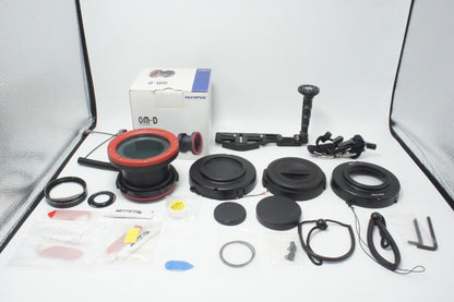 美品 OLYMPUS オリンパス PT-EP08 防水プロテクター PPO-EP01 PTCB-E02 PTBK-E01 他付 260703ab