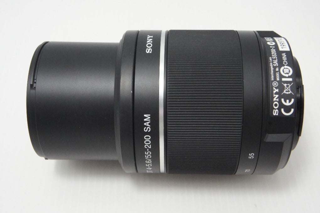 美品 SONY ソニー DT 55-200mm F4-5.6 SAM SAL55200-2 MINOLTA ミノルタ αマウント ズームレンズ フード付 260703ah