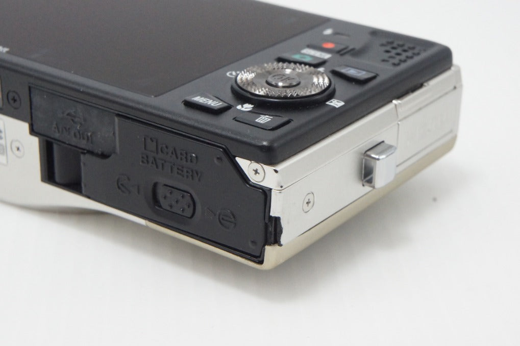 Nikon ニコン COOLPIX S8000 コンパクトデジタルカメラ シャンパンシルバー 元箱付 260703aj