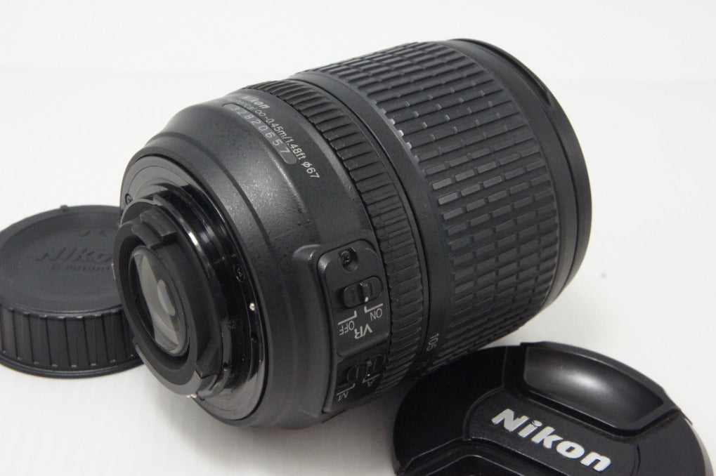 良品 Nikon ニコン AF-S DX NIKKOR 18-105mm F3.5-5.6G ED VR APS-C ズームレンズ フード ポーチ付 260703d
