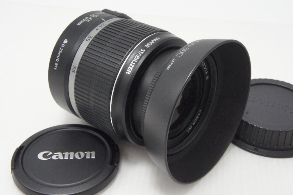 美品 Canon キヤノン EF-S 18-55mm F3.5-5.6 IS APS-C ズームレンズ フード付 260703g