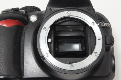 Nikon ニコン D3100 ボディ + AF-S DX 18-55mm VR レンズキット デジタル一眼レフカメラ 260703l