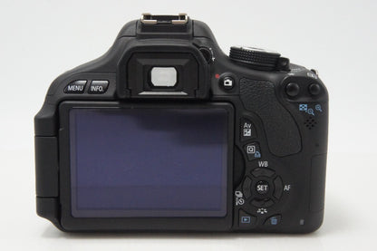 良品 Canon キヤノン EOS Kiss X5 ボディ + EF-S 18-55mm IS II レンズキット デジタル一眼レフカメラ 260703z