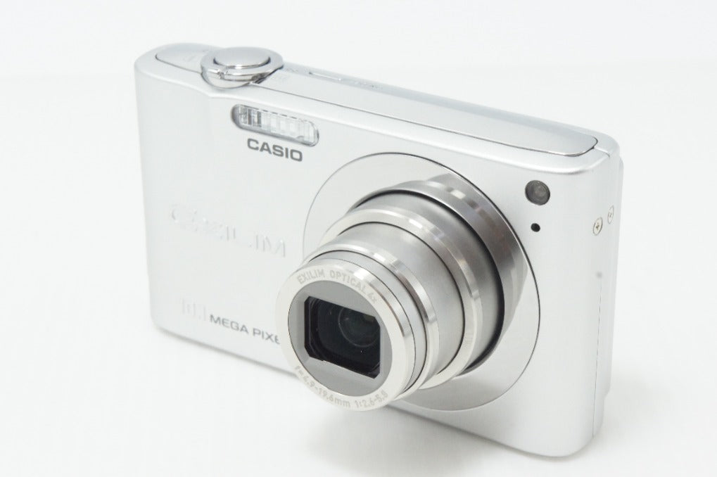 美品 CASIO カシオ EXILIM EX-Z100 コンパクトデジタルカメラ シルバー 元箱付 260706ai