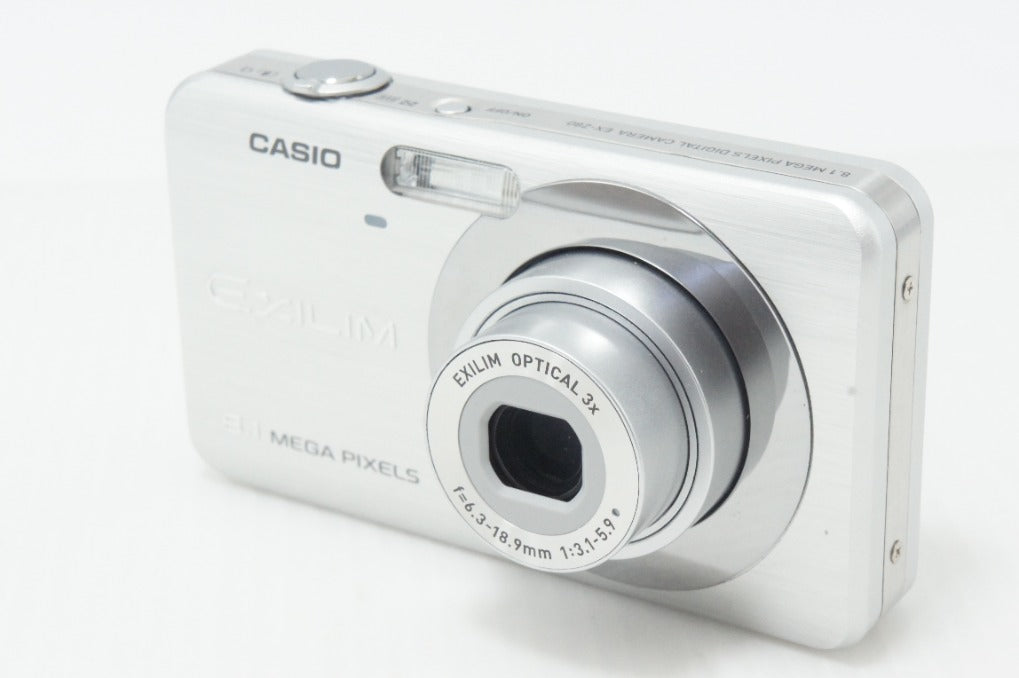 良品 CASIO カシオ EXILIM EX-Z80 コンパクトデジタルカメラ シルバー 元箱付 260706f
