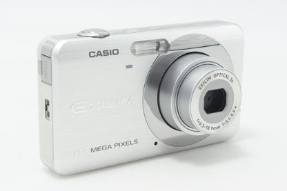 良品 CASIO カシオ EXILIM EX-Z80 コンパクトデジタルカメラ シルバー 元箱付 260706f