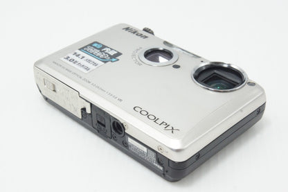 Nikon ニコン COOLPIX S1100pj コンパクトデジタルカメラ シルバー 260706y
