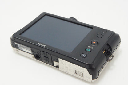 Nikon ニコン COOLPIX S1100pj コンパクトデジタルカメラ シルバー 260706y