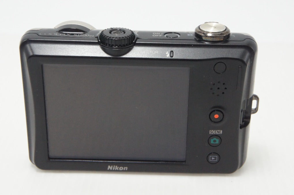 Nikon ニコン COOLPIX S1100pj コンパクトデジタルカメラ シルバー 260706y