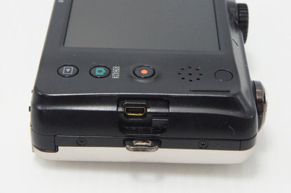 Nikon ニコン COOLPIX S1100pj コンパクトデジタルカメラ シルバー 260706y