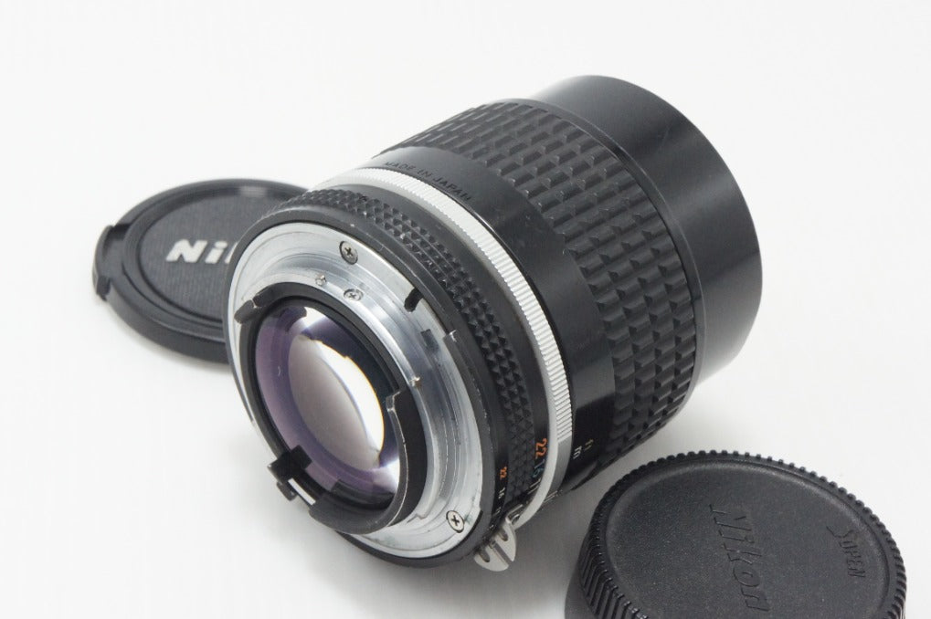 Nikon ニコン Ai-S Nikkor 105mm F2.5 MF 単焦点レンズ 260707ac