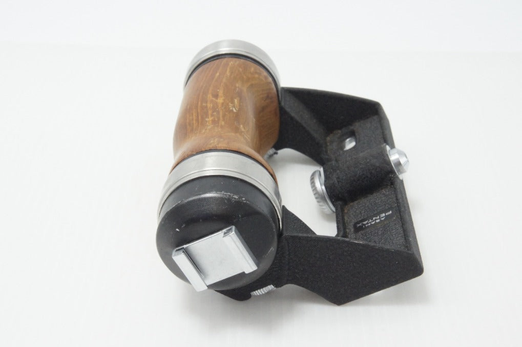 PENTAX ペンタックス 6X7 & 67用 ウッドグリップ 中判 260707ah