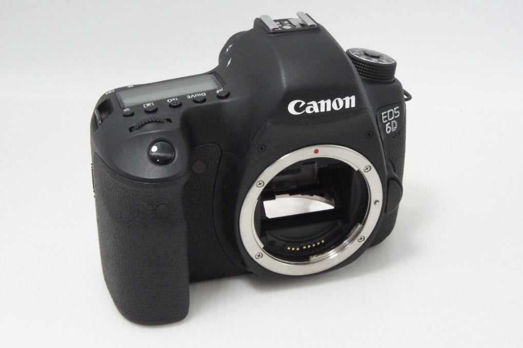 美品 Canon キヤノン EOS 6D ボディ デジタル一眼レフカメラ 260708a