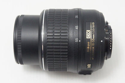 美品 Nikon ニコン AF-S DX NIKKOR 18-55mm F3.5-5.6G VR APS-C ズームレンズ 260708i