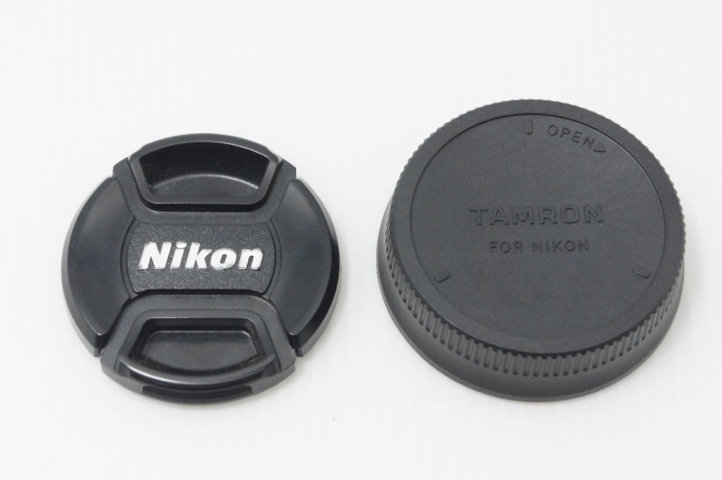 美品 Nikon ニコン AF-S DX NIKKOR 18-55mm F3.5-5.6G VR APS-C ズームレンズ 260708i