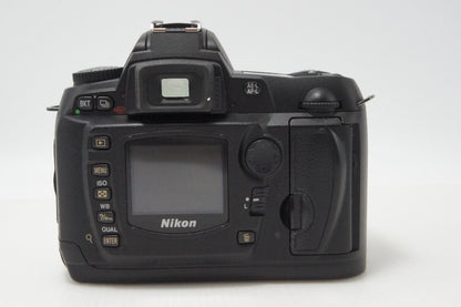 美品 Nikon ニコン D70 ボディ デジタル一眼レフカメラ 260708k