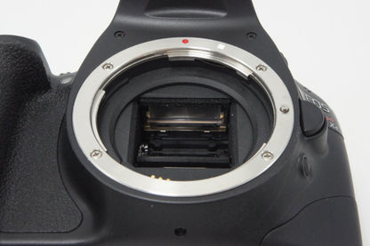 美品 Canon キヤノン EOS Kiss X4 ボディ + EF-S 18-55mm IS レンズキット デジタル一眼レフカメラ 260708r