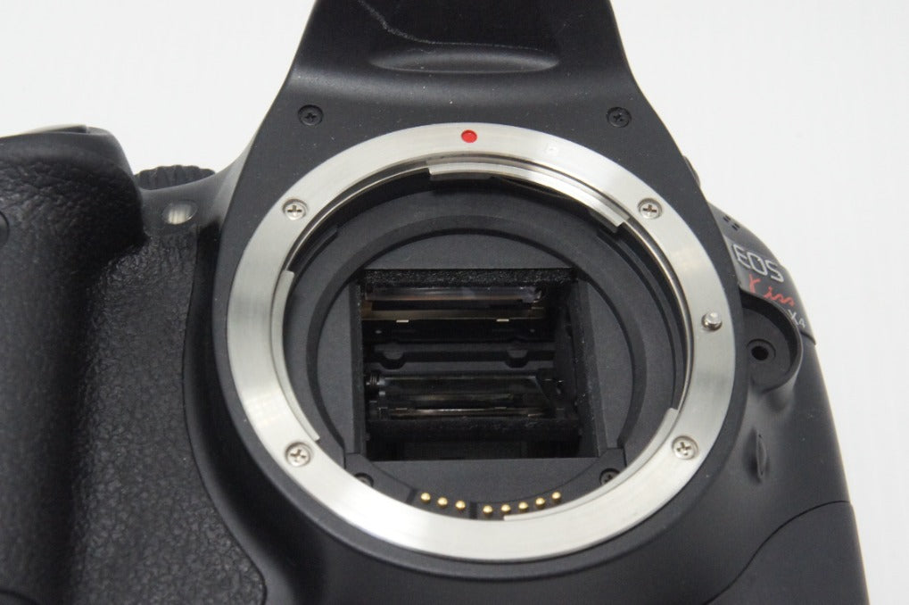 訳あり品 Canon キヤノン EOS Kiss X4 ボディ + EF-S 18-55mm IS レンズキット デジタル一眼レフカメラ 260708ta