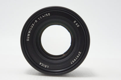 美品 LEICA ライカ SUMMILUX-R 50mm F1.4 ROM E60 Rマウント 単焦点レンズ フィルター 元箱付 260708z