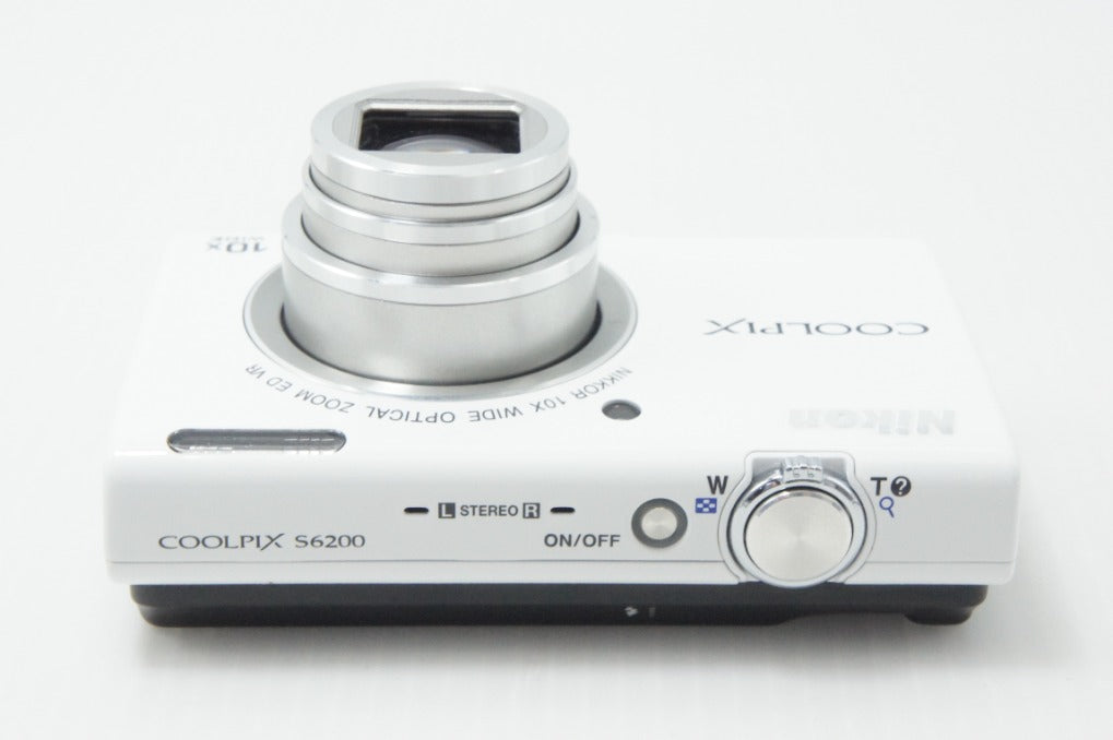 Nikon ニコン COOLPIX S6200 コンパクトデジタルカメラ ホワイト