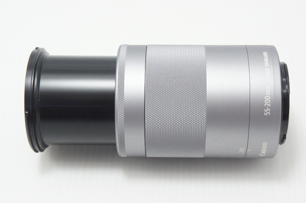 美品 Canon キヤノン EF-M 55-200mm F4.5-6.3 IS STM シルバー EF-Mマウント APS-C ズームレンズ 260710m