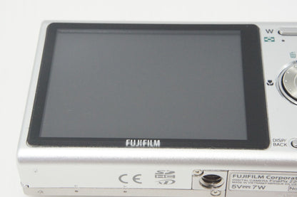 FUJIFILM フジフィルム FinePix Z200fd コンパクトデジタルカメラ シルバー 元箱付 260710p
