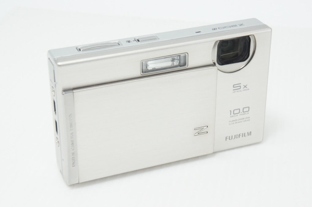 FUJIFILM フジフィルム FinePix Z200fd コンパクトデジタルカメラ シルバー 元箱付 260710p