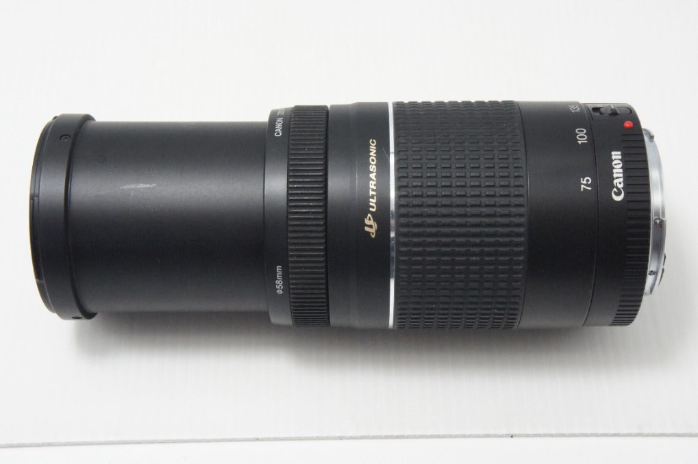 Canon キヤノン EF 75-300mm F4-5.6 III USM フルサイズ ズームレンズ ポーチ付 260710t