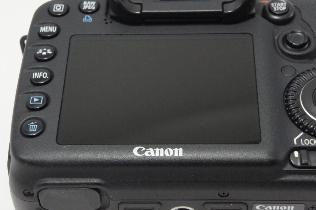 良品 Canon キヤノン EOS 7D ボディ デジタル一眼レフカメラ 260710u