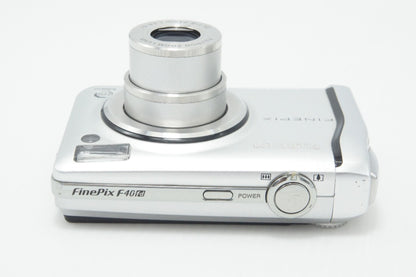 FUJIFILM フジフィルム FinePix F40fd コンパクトデジタルカメラ シルバー 260714ab