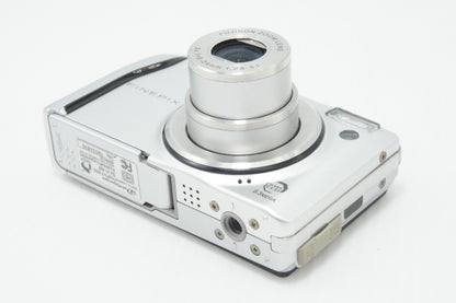 FUJIFILM フジフィルム FinePix F40fd コンパクトデジタルカメラ シルバー 260714ab
