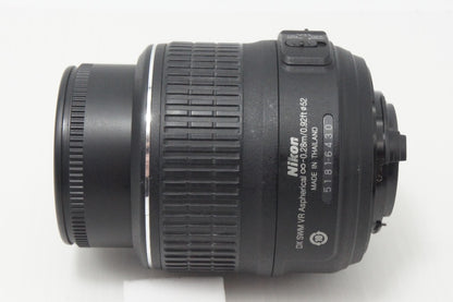 美品 Nikon ニコン AF-S DX NIKKOR 18-55mm F3.5-5.6G VR APS-C ズームレンズ 260714ag