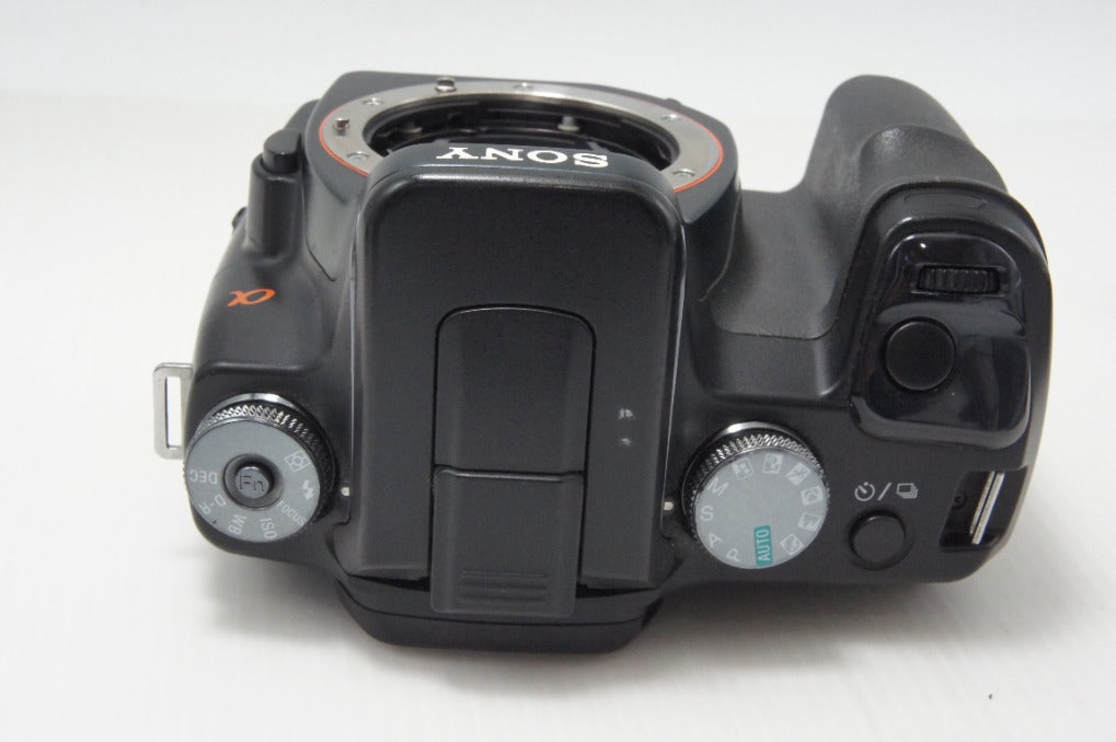 良品 SONY ソニー α100 DSLR-A100 ボディ デジタル一眼レフカメラ 260714ai