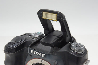 良品 SONY ソニー α100 DSLR-A100 ボディ デジタル一眼レフカメラ 260714ai
