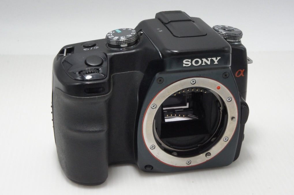良品 SONY ソニー α100 DSLR-A100 ボディ デジタル一眼レフカメラ 260714ai