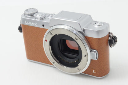 美品 Panasonic パナソニック LUMIX DMC-GF7 ボディ ミラーレス一眼カメラ ブラウン 260714al