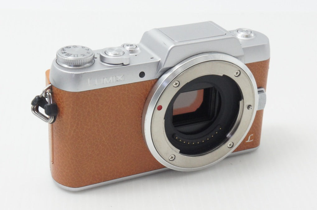 美品 Panasonic パナソニック LUMIX DMC-GF7 ボディ ミラーレス一眼カメラ ブラウン 260714al